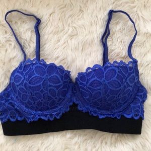 Victoria’s Secret PINK Blue Date Push-Up Bra
